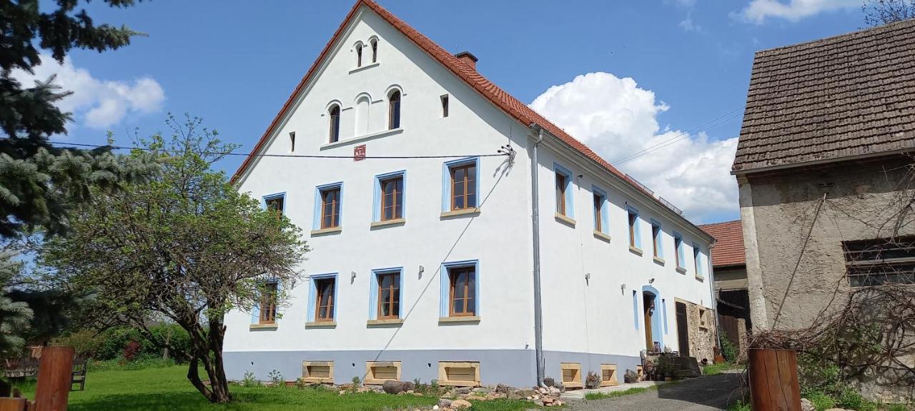 Biala Kalina Kaczawy Hotel Świerzawa Exterior photo